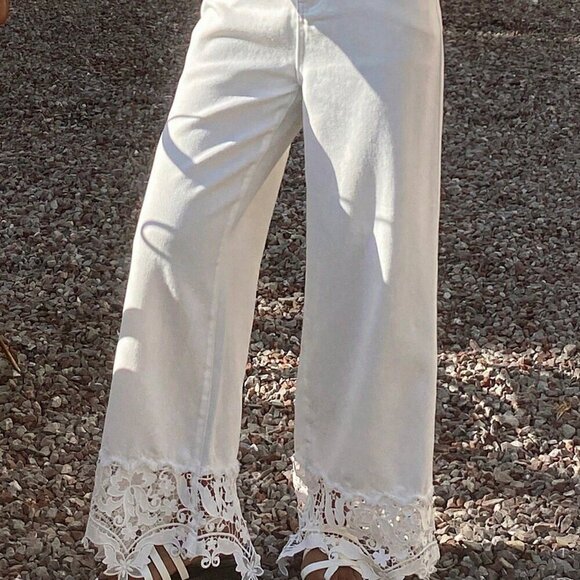 White Casual Women's Lace Patchwork Elegant Wide-Leg denim Jeans - Picture 6 of 7